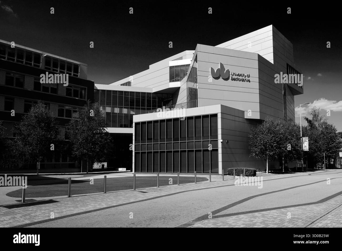 University of Bedfordshire Buildings, Luton Town, Bedfordshire, Inghilterra, Regno Unito Foto Stock University of Bedfordshire Buildings, Luton Town, Bedfordshire, Inghilterra, Regno Unito Foto Stock