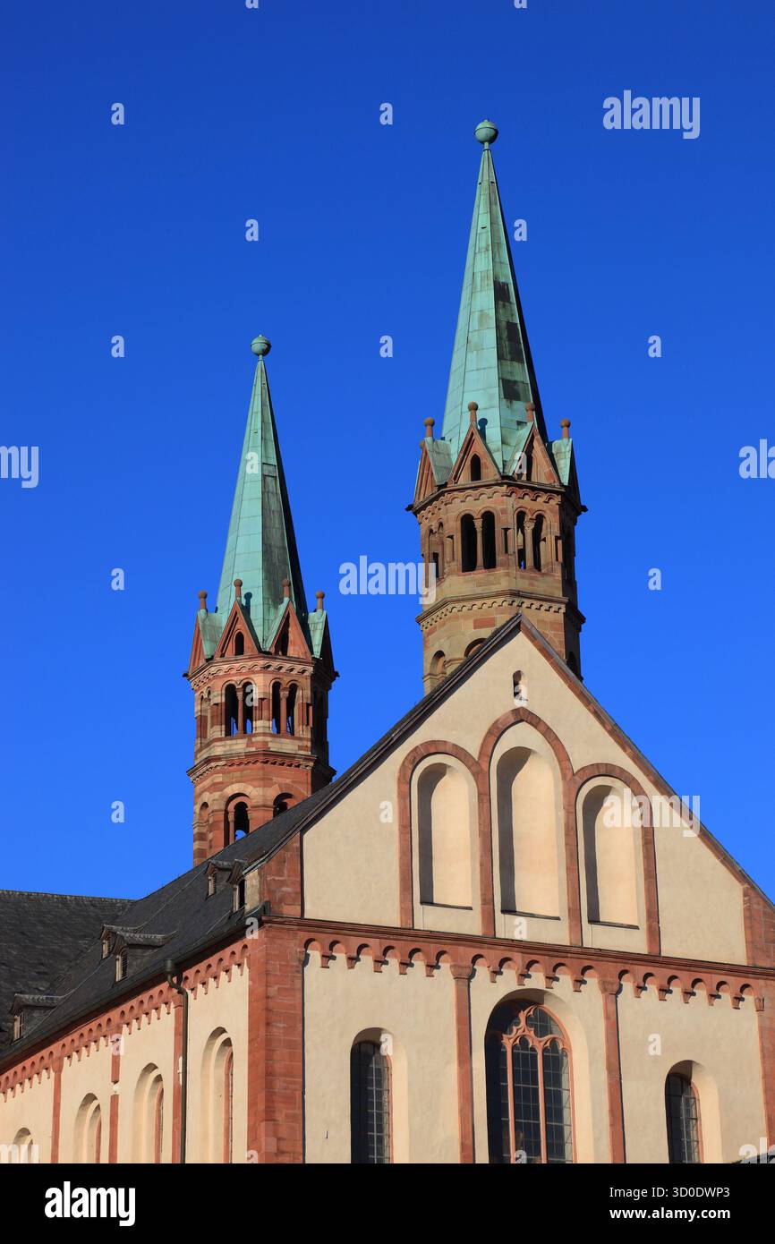 Vista est della cattedrale di Kilian a Würzburg, bassa Franconia, Baviera, Germania Foto Stock