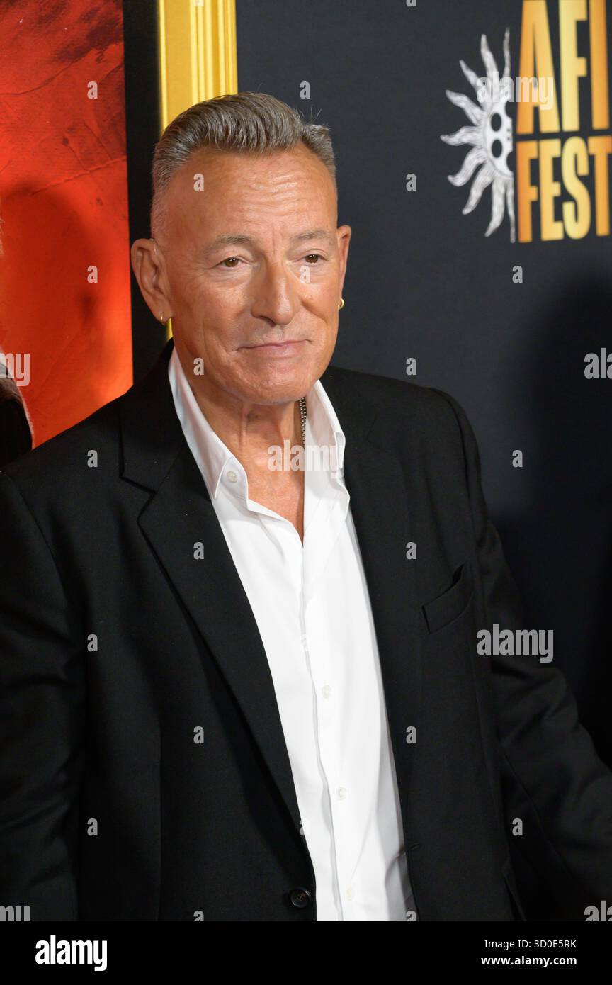 LOS ANGELES, STATI UNITI. 22 ottobre 2025: Bruce Springsteen all'AFI FEST premiere per "Springsteen: Deliver me from Nowhere" al TCL Chinese Theatre. Immagine: Paul Smith/features flash Foto Stock