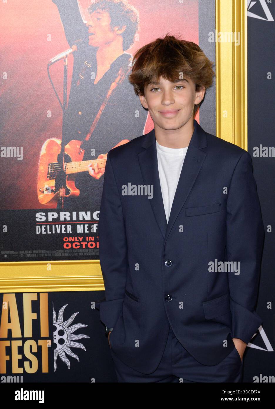 LOS ANGELES, STATI UNITI. 22 ottobre 2025: Brooks Stuber all'AFI FEST prima per "Springsteen: Deliver me from Nowhere" al TCL Chinese Theatre. Immagine: Paul Smith/features flash Foto Stock