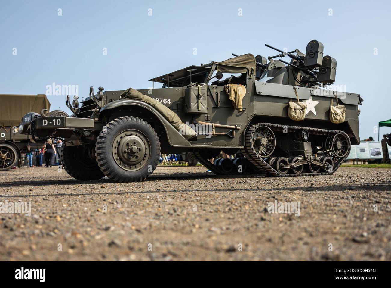 M16 multiple Gun Motor Carriage, in mostra allo Shuttleworth Military Airshow tenutosi il 31 maggio 2025. Foto Stock
