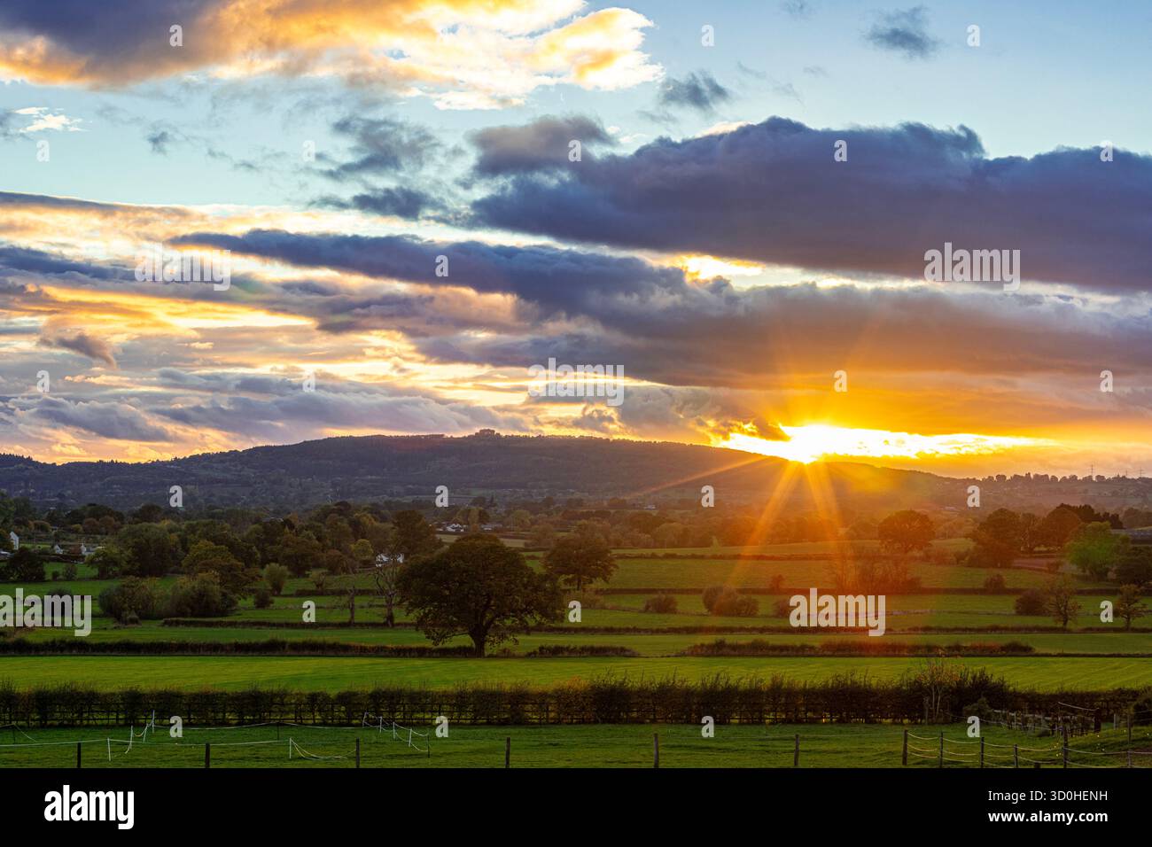 Tramonto a May Hill vicino a Longhope nella foresta di Dean, Gloucestershire, Inghilterra Regno Unito Foto Stock