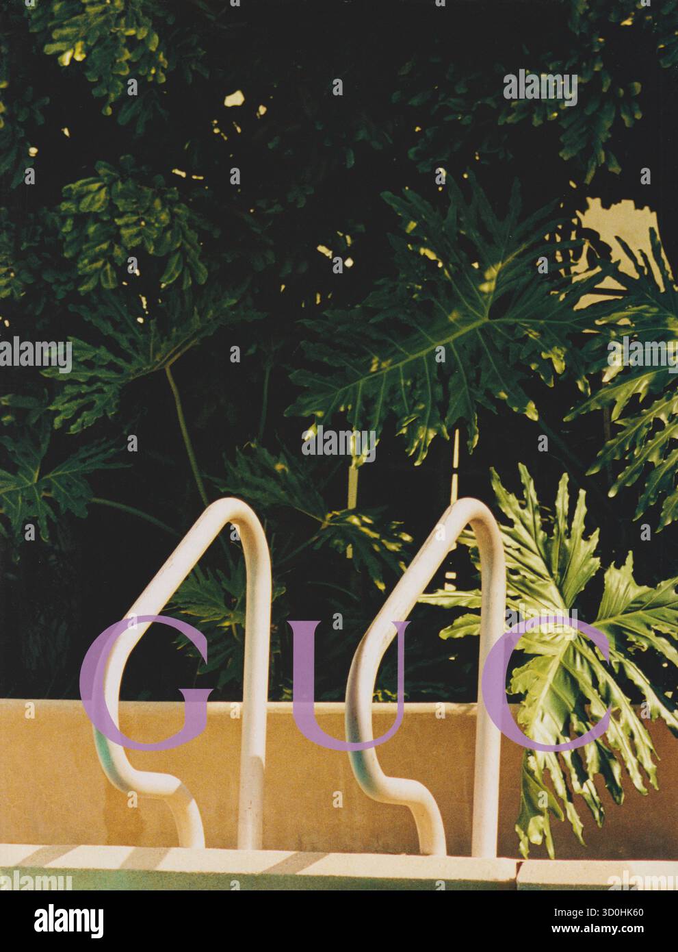 Poster pubblicitario GUCCI casa di moda rivista di carta da 2004 anni, pubblicità, pubblicità creativa GUCCI 2000s Foto Stock