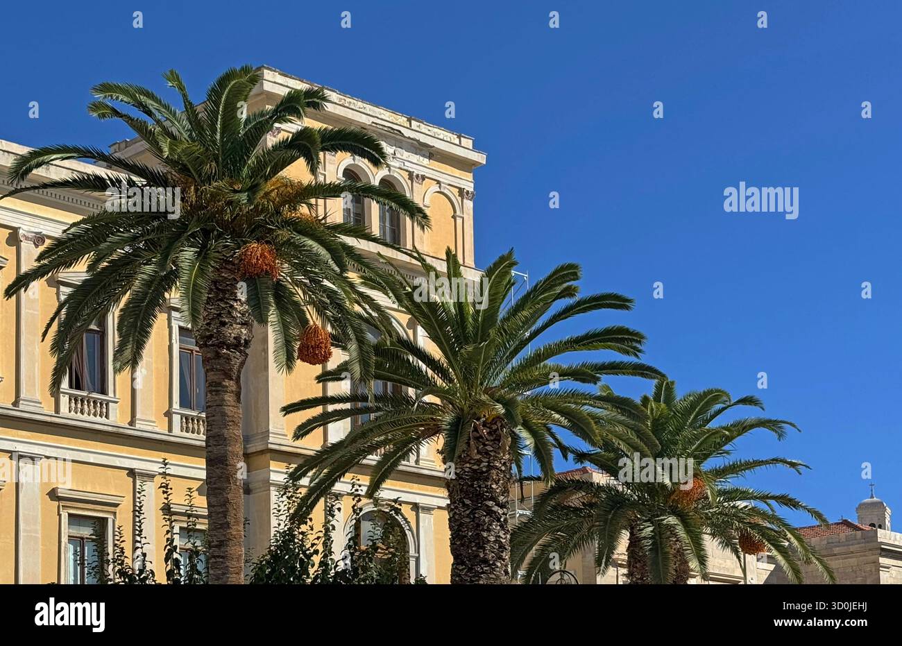 Il municipio neoclassico in Piazza Miaouli a Ermoupoli - Isola di Syros, Isole Cicladi, Grecia Foto Stock