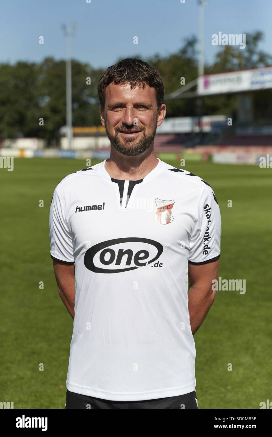 Ritratti di giocatori, squadre e giocatori ZFC Meuselwitz stagione 2016-207 Foto Stock