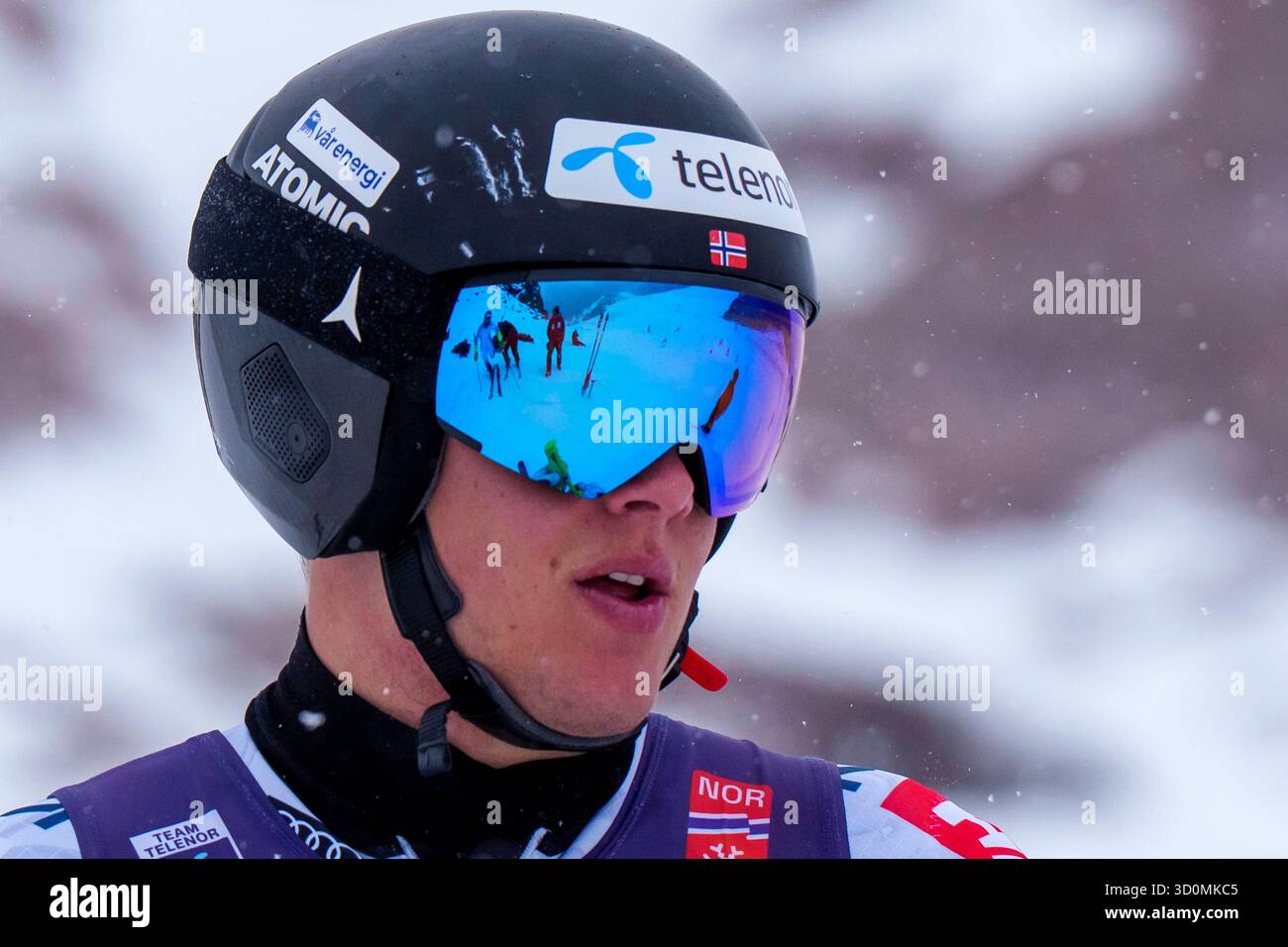 Sölden, Austria 20251023. L'alpinista Fredrik Møller e la squadra nazionale norvegese di sci alpino si allenano sul ghiacciaio di Tiefenbach in occasione dell'apertura della Coppa del mondo di alpinismo a Sölden, Austria, il prossimo fine settimana foto: Cornelius Poppe / NTB questo testo è tradotto automaticamente Foto Stock