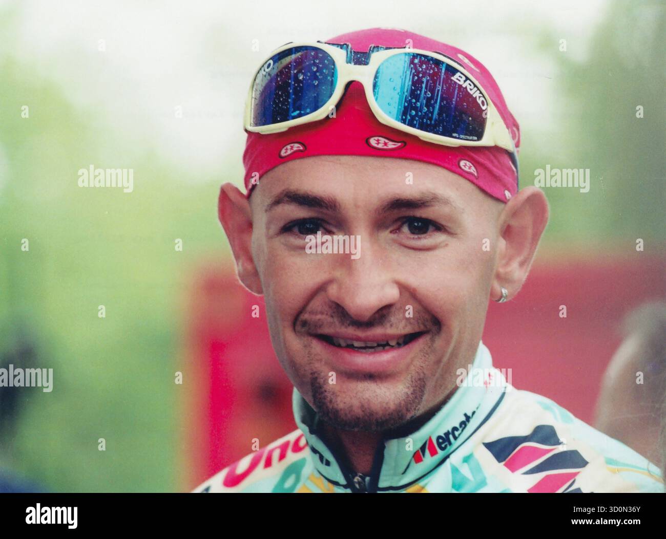 Gara internazionale di ciclismo su strada a Baden-Württemberg: Il Gran Premio coppia cronometro il 13 settembre 1998 a Karlsruhe. Mercatone uno ciclista professionista Marco Pantani (nato il 13.01.1970) prima del cronometro individuale a Karlsruhe. [traduzione automatizzata] Foto Stock