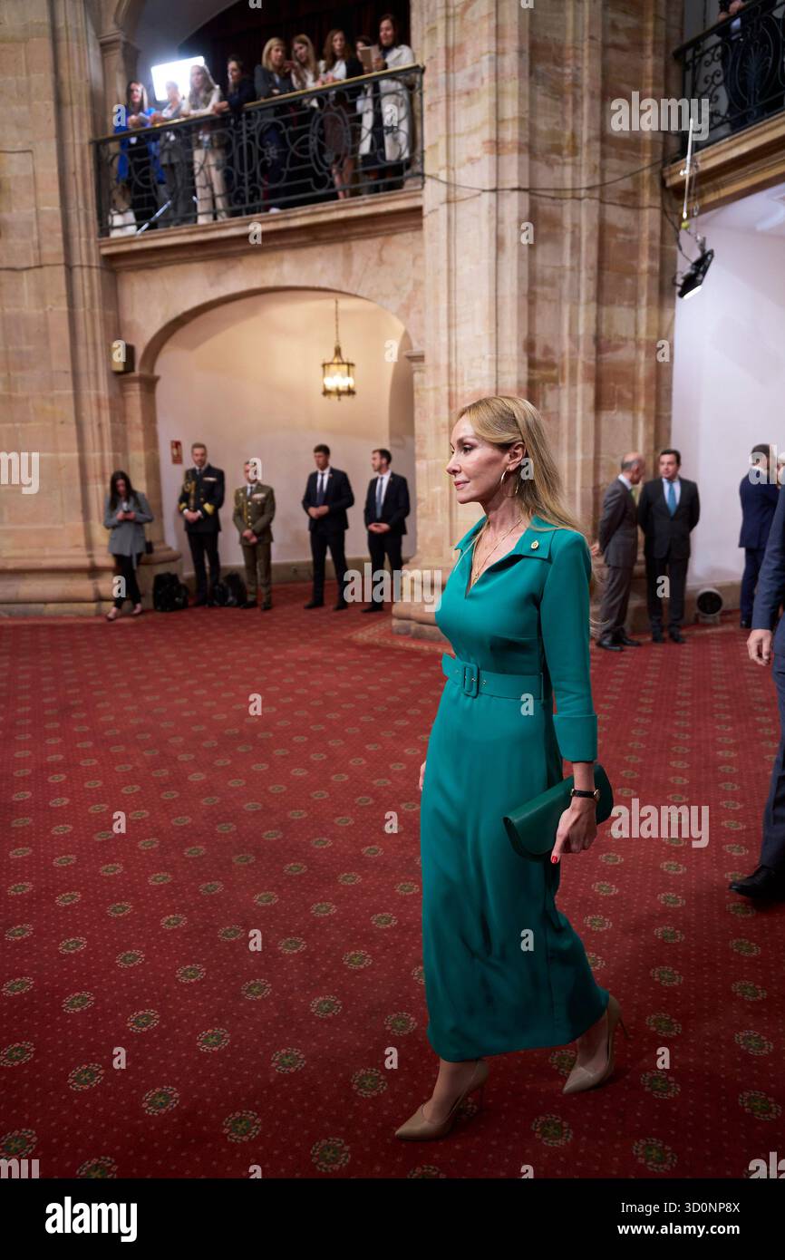 Esther Alcocer Koplowitz ha partecipato all'udienza con la Principessa delle Asturie premiata durante i Princess of Asturias Awards 2025 al Reconquista Hotel il 24 ottobre 2025 a Oviedo, Spagna Foto Stock
