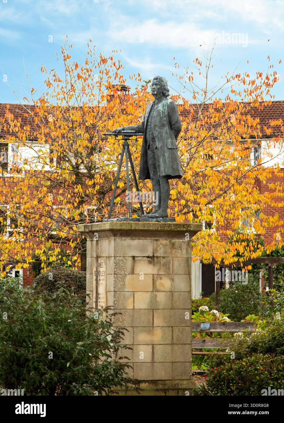 Statua di James Brindley, un ingegnere inglese noto per il suo lavoro sui canali situati sul canale Trent e Mersey incrocio Etruria Stoke on Trent Foto Stock