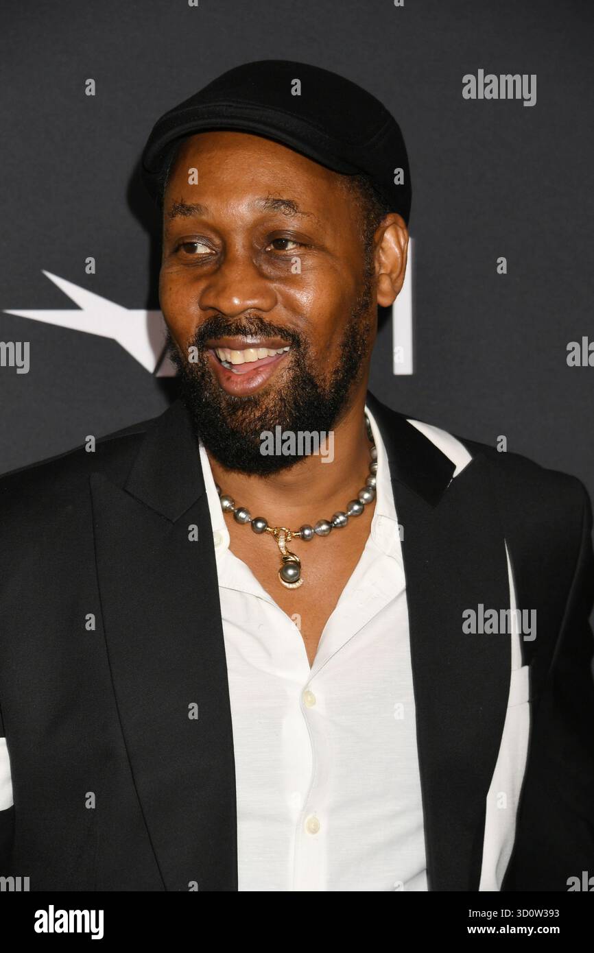 Los Angeles, California, 24 ottobre 2025. RZA all'AFI Fest 2025 Premiere di Norimberga al TCL Chinese Theatre il 24 ottobre 2025 a Los Angeles, California. Crediti: Jeffrey Mayer/Media Punch/Alamy Live News Foto Stock