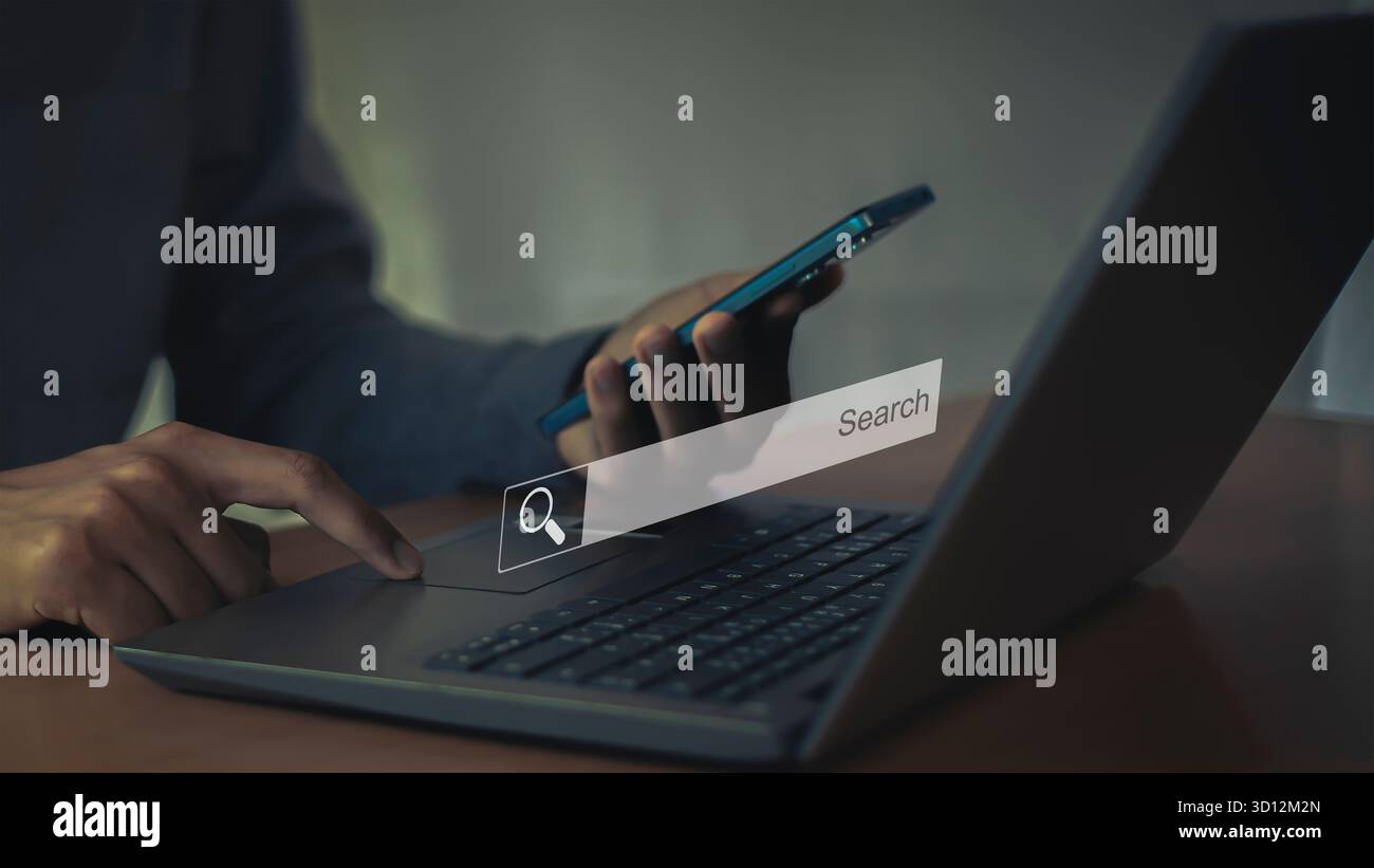 Ricerca internet uso di Internet per il business e la comunicazione Foto Stock