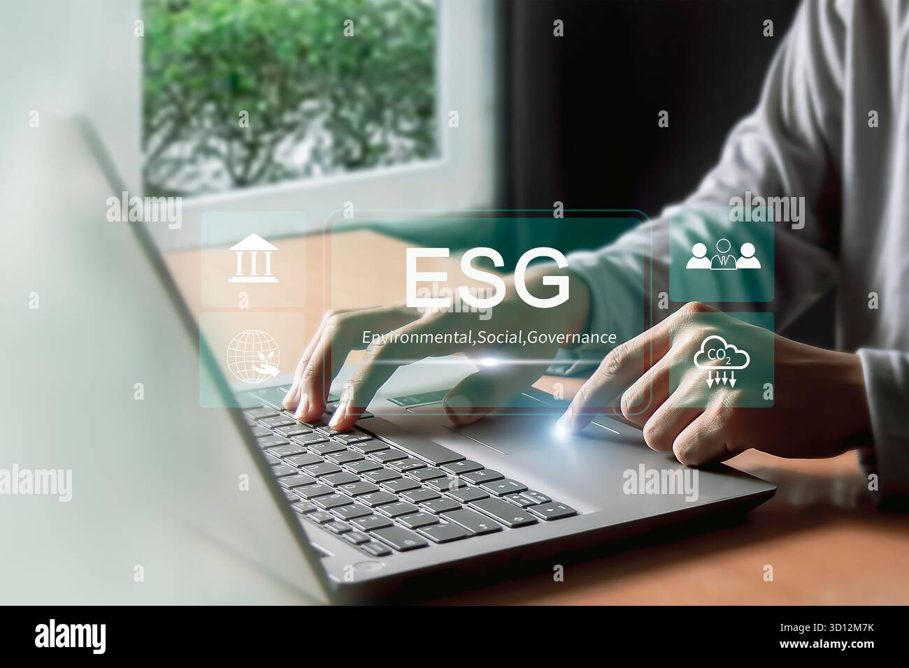 ESG, ambiente, sociale e Governance Sustainable Industry of Business concetto di riduzione del riscaldamento globale su sfondo verde Foto Stock