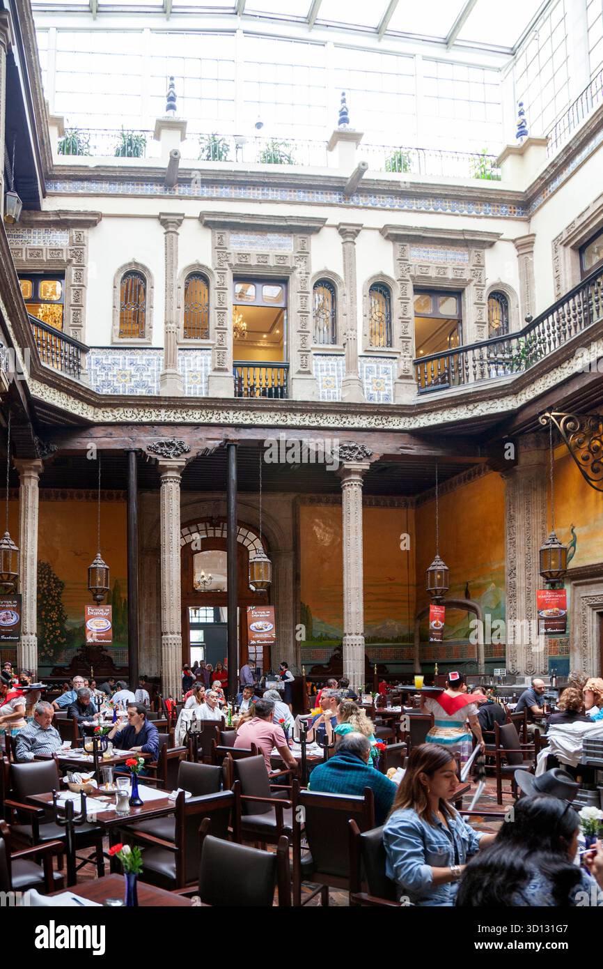 Casa del Azulejos, ristorante Sanborns a città del Messico, messico Foto Stock
