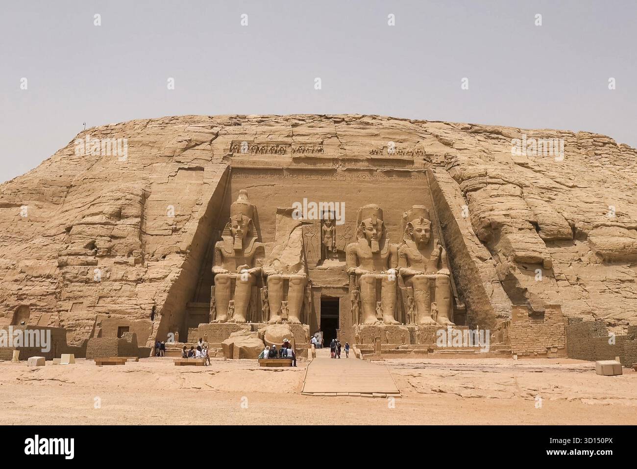Le statue di altri in Egitto. Con i monumenti del Tempio di megaliti Foto Stock