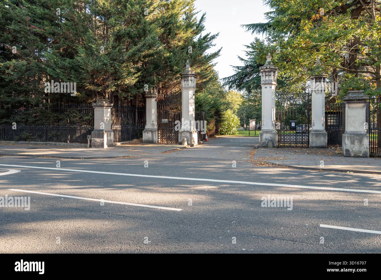 Hanwell Cemetery, Ealing, Londra Foto Stock