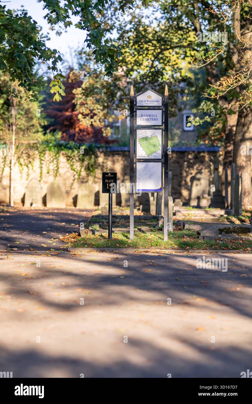 Hanwell Cemetery, Ealing, Londra Foto Stock