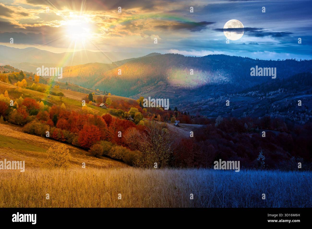paesaggio montano di campagna in equinozio autunnale. concetto di cambiamento di orario diurno e notturno. splendida vista della catena montuosa con luce soffusa sui pendii boscosi Foto Stock
