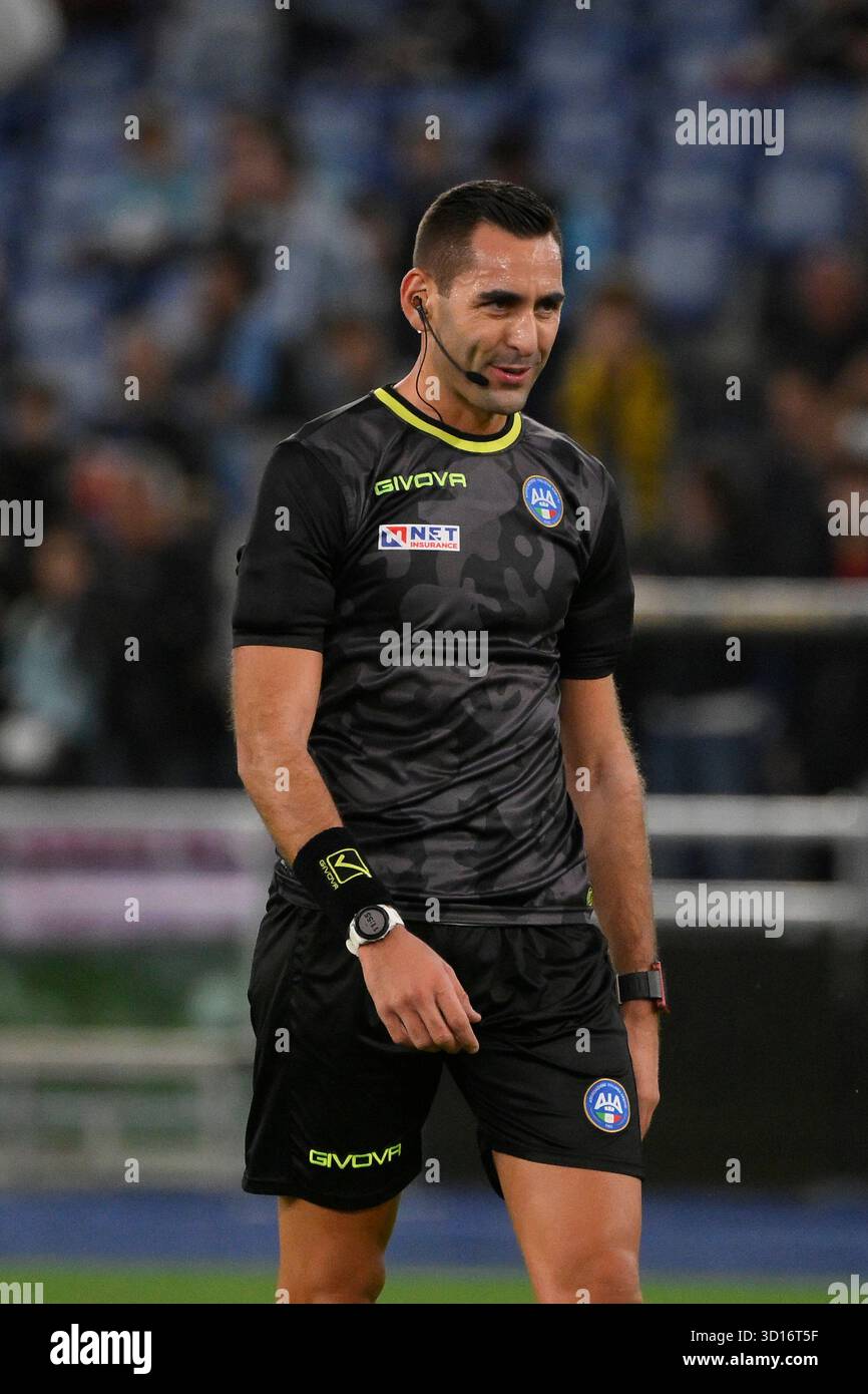 Roma, Italia. 26 ottobre 2025. Andrea Colombo arbitro durante la partita di calcio di serie A Enilive tra SS Lazio e Juventus FC allo stadio Olimpico di Roma, Italia - domenica 26 ottobre 2025. Sport - calcio. (Foto di Fabrizio Corradetti/LaPresse) credito: LaPresse/Alamy Live News Foto Stock