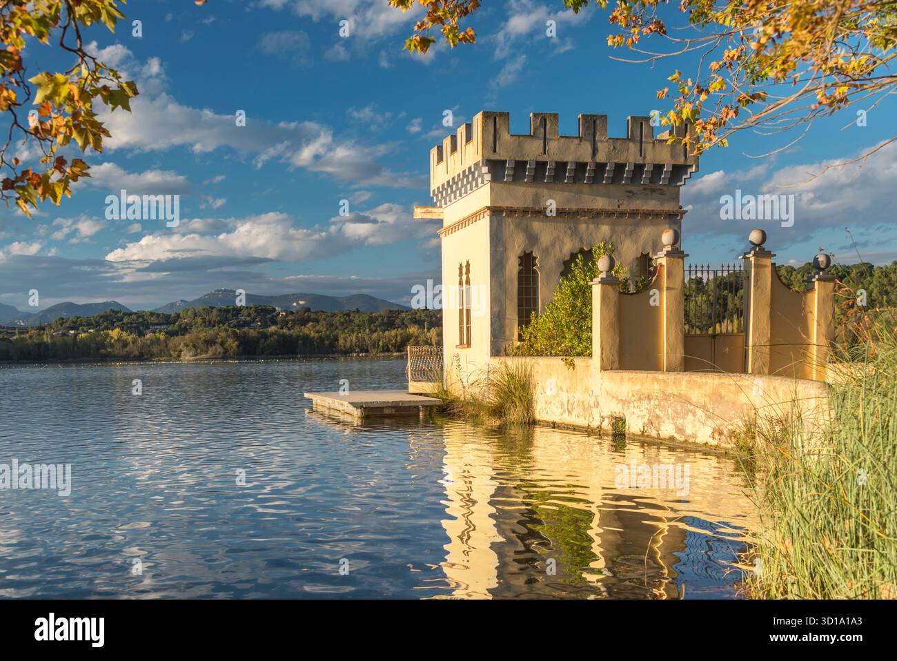PESQUERA LA CARPA D’OR BOATHOUSE LAGO DI BANYOLES PLA DE L’ESTANY PROVINCIA DI GIRONA CATALOGNA SPAGNA Foto Stock