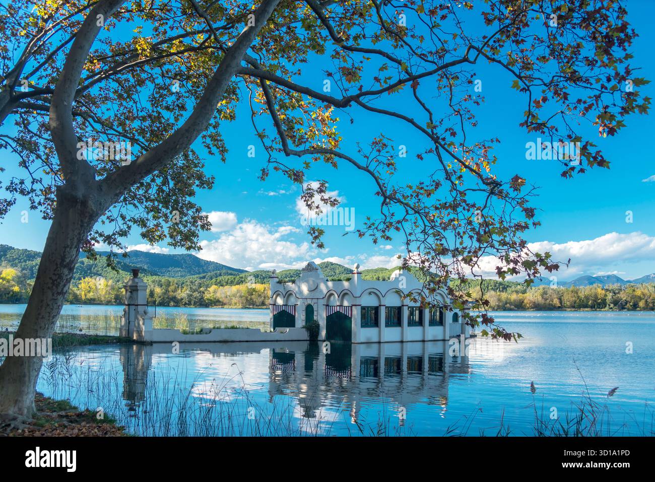PESQUERA MARIMON BOATHOUSE LAGO DI BANYOLES PLA DE L’ESTANY PROVINCIA DI GIRONA CATALOGNA SPAGNA Foto Stock