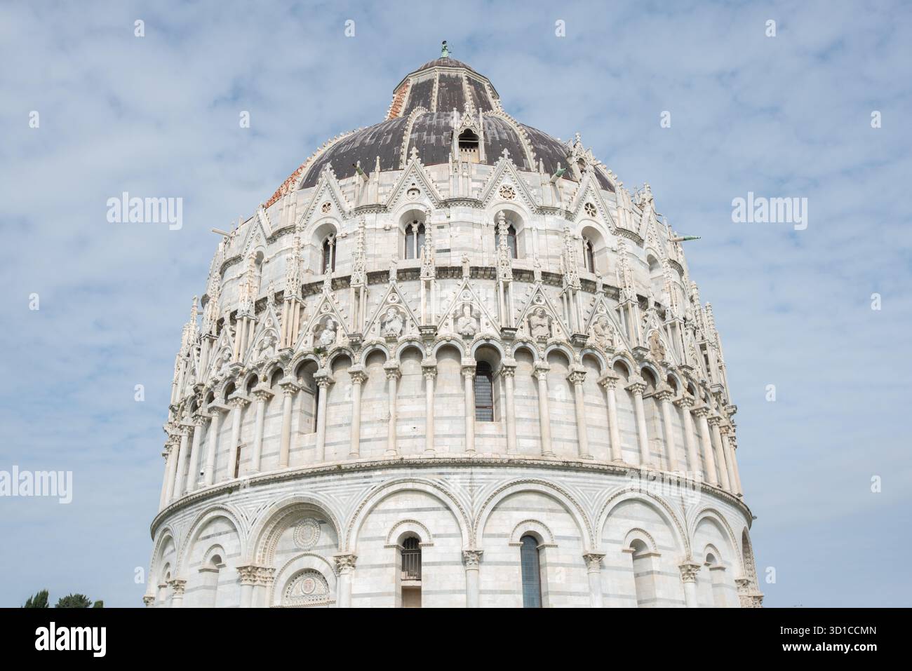 Battistero di San Giovanni in Pisa, Italia Foto Stock