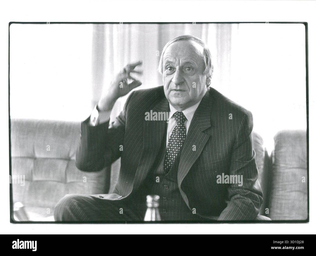 Intervista a Hermann Gmeiner, fondatore di SOS Children's Villages, il 14 gennaio 1981 a Vienna, Austria. , . Crediti: APA-PictureDesk/Alamy Live News Foto Stock