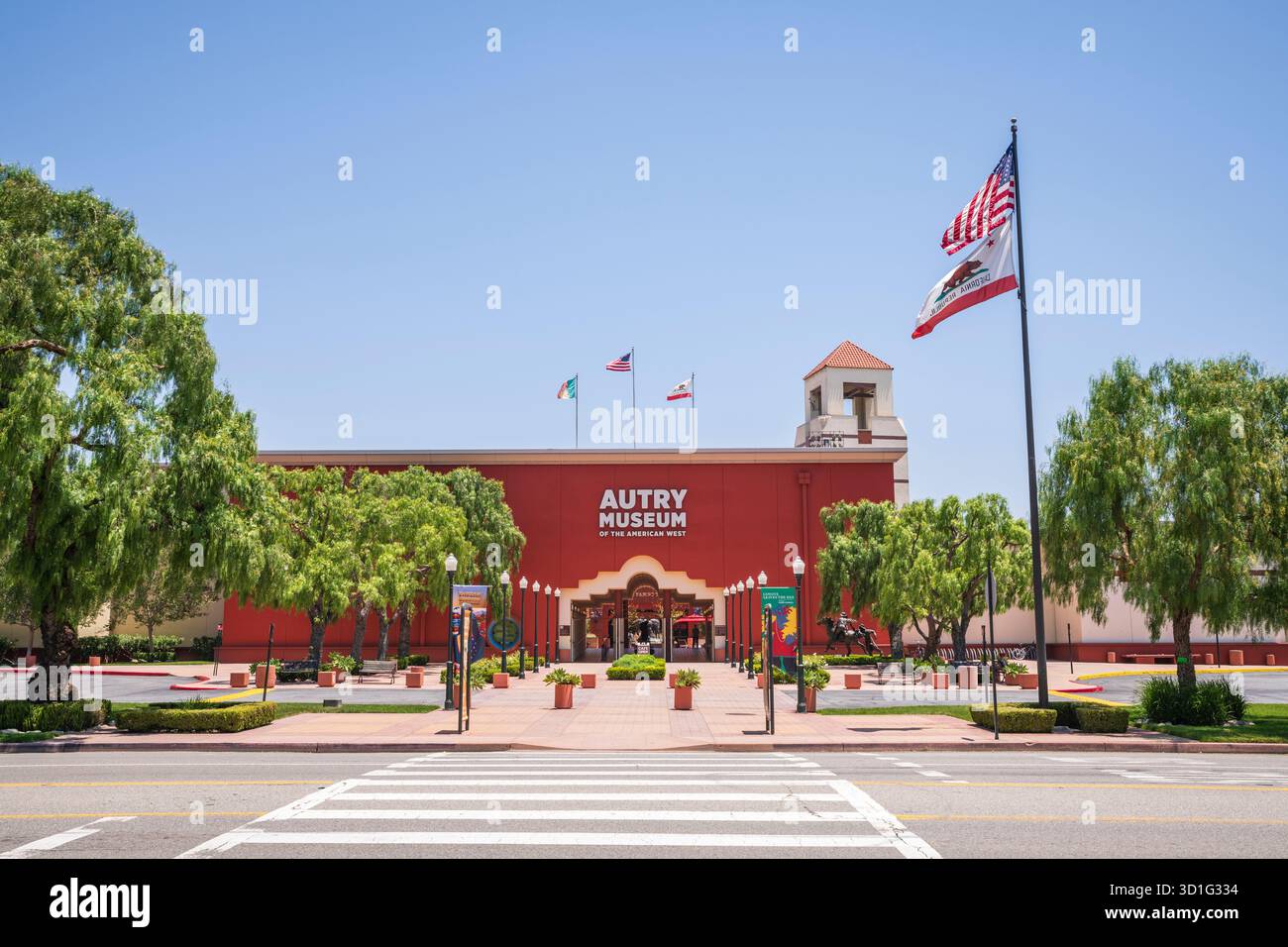 Los Ángeles, CA USA - 6 giugno 2019: Facciata frontale dell'Autry Museum of the American West, un museo dedicato all'esplorazione di una storia inclusiva del Th Foto Stock