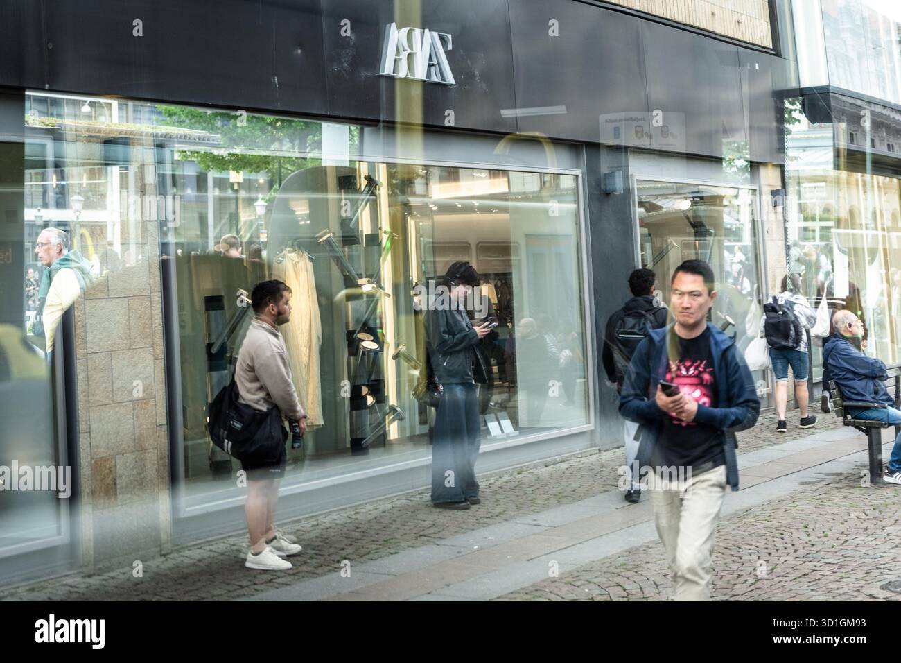 Le strade di Goteborg: Vita urbana e fascino scandinavo Foto Stock