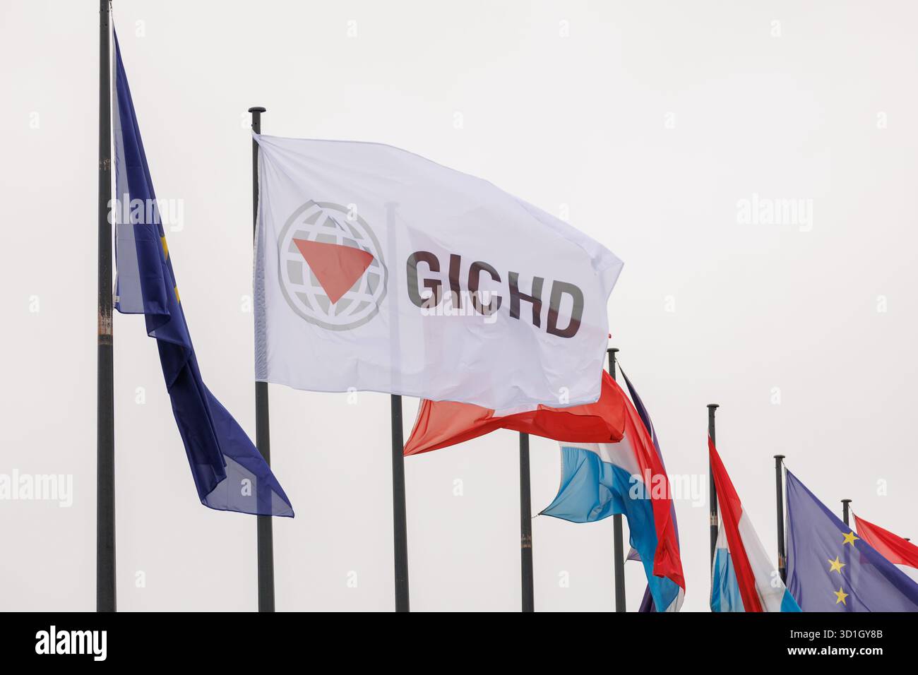 GICHD Innovation Conference 2025 a Luxexpo The Box a Lussemburgo, Lussemburgo, il 28 ottobre 2025. L'evento esplora nuove tecnologie e approcci collaborativi nell'azione umanitaria contro le mine, nell'educazione al rischio di ordigni esplosivi, nella gestione dei dati e nell'innovazione sul campo. Foto Stock