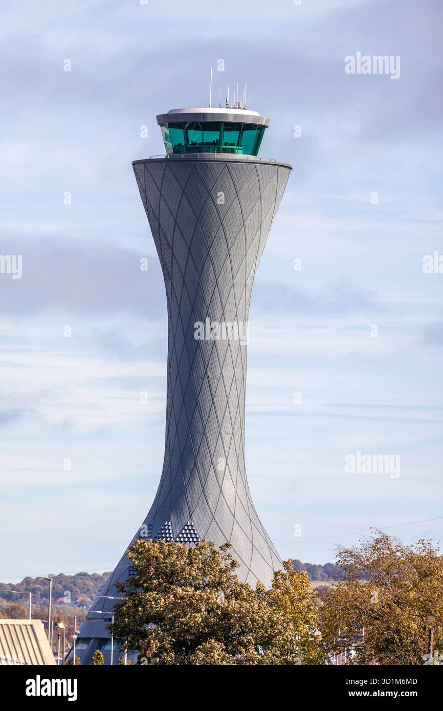 Torre di controllo del traffico aereo dell'aeroporto di Edimburgo Foto Stock