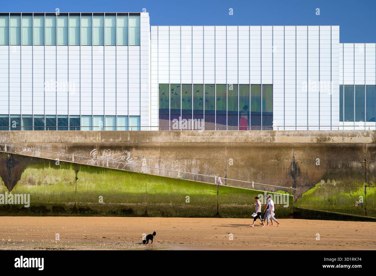 La galleria d'arte contemporanea Turner a Margate, Kent, Inghilterra, Regno Unito Foto Stock