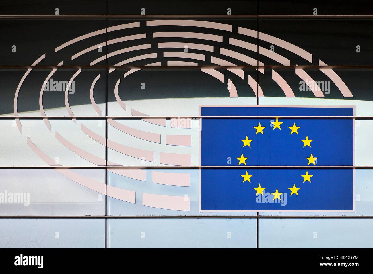 Ingresso all'edificio Altiero Spinelli con logo del Parlamento europeo, Bruxelles, Belgio Foto Stock