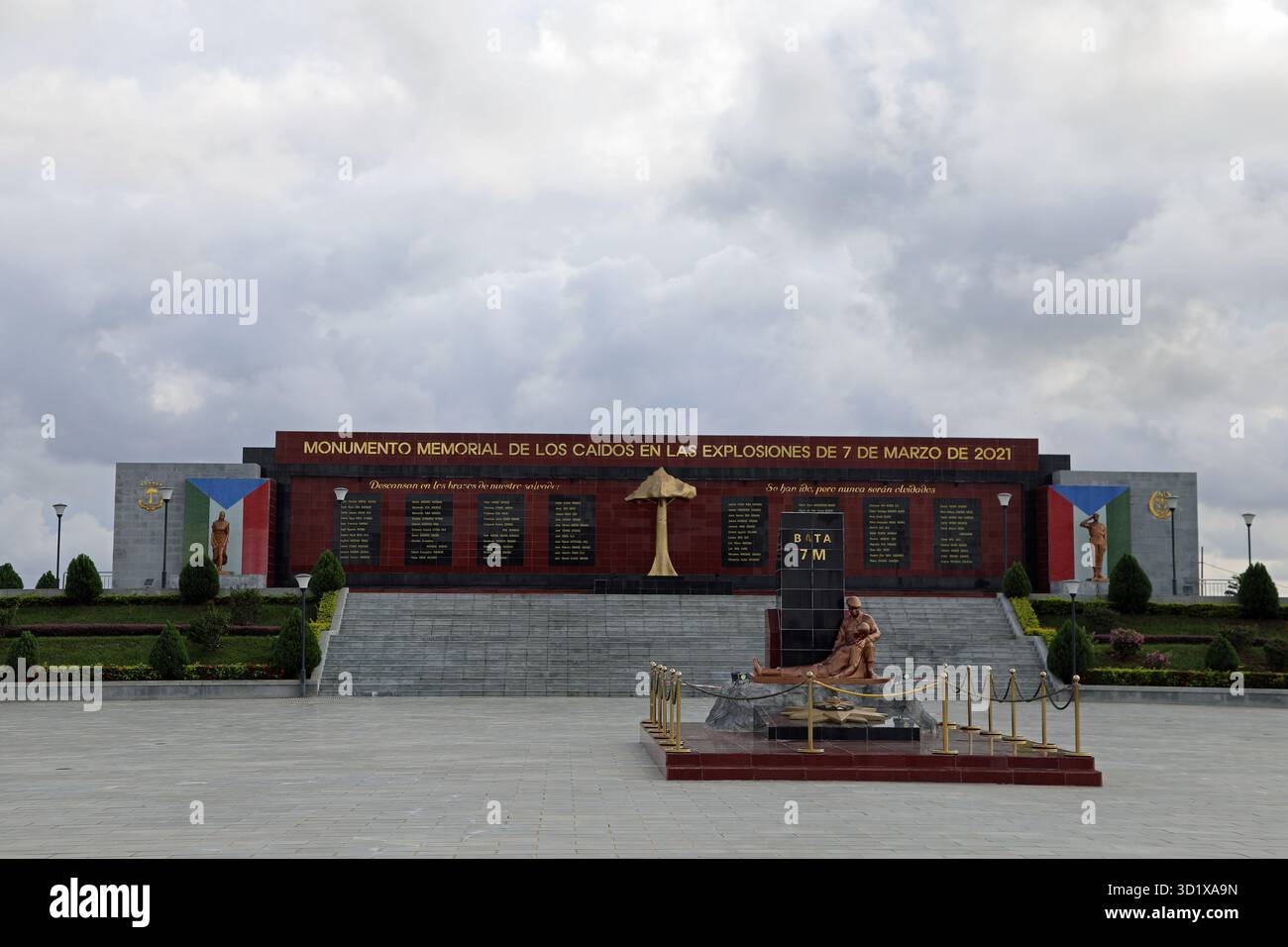 Monumento di 7 milioni a Bata in Guinea Equatoriale Foto Stock