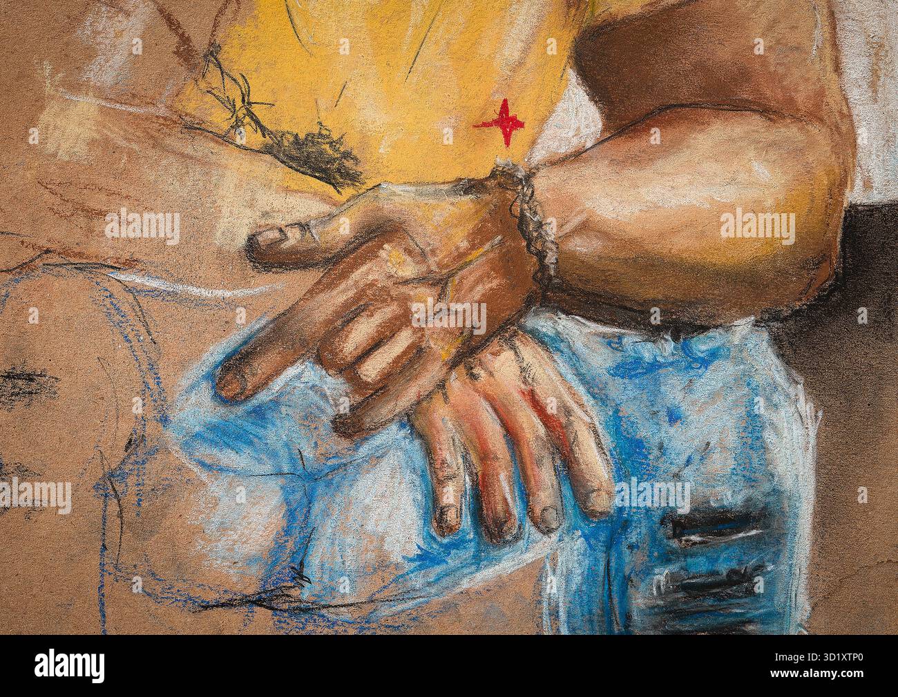 Primo piano di bellissime braccia maschili sulle ginocchia in jeans Foto Stock