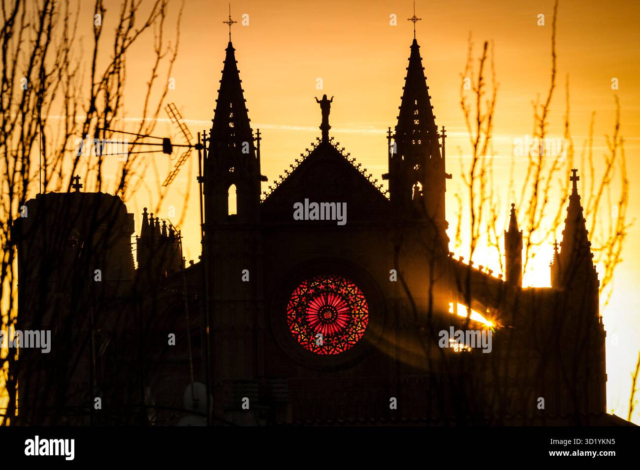 Cattedrale di Maiorca, XIII secolo, solstizio d'inverno attraverso il rosone, Monumento storico-artistico, Palma, Maiorca, Foto Stock
