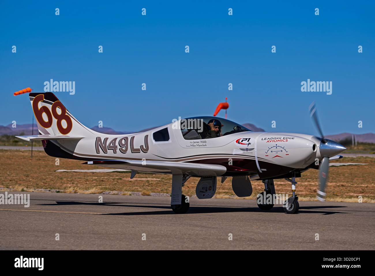 Sky Fiesta 2025 10-25-2025 Las Cruces NM USA piloti che partecipano alla gara d'oro classe Sport Sky Fiesta 2025 Airshow e Air Races a Las Cruces in Foto Stock