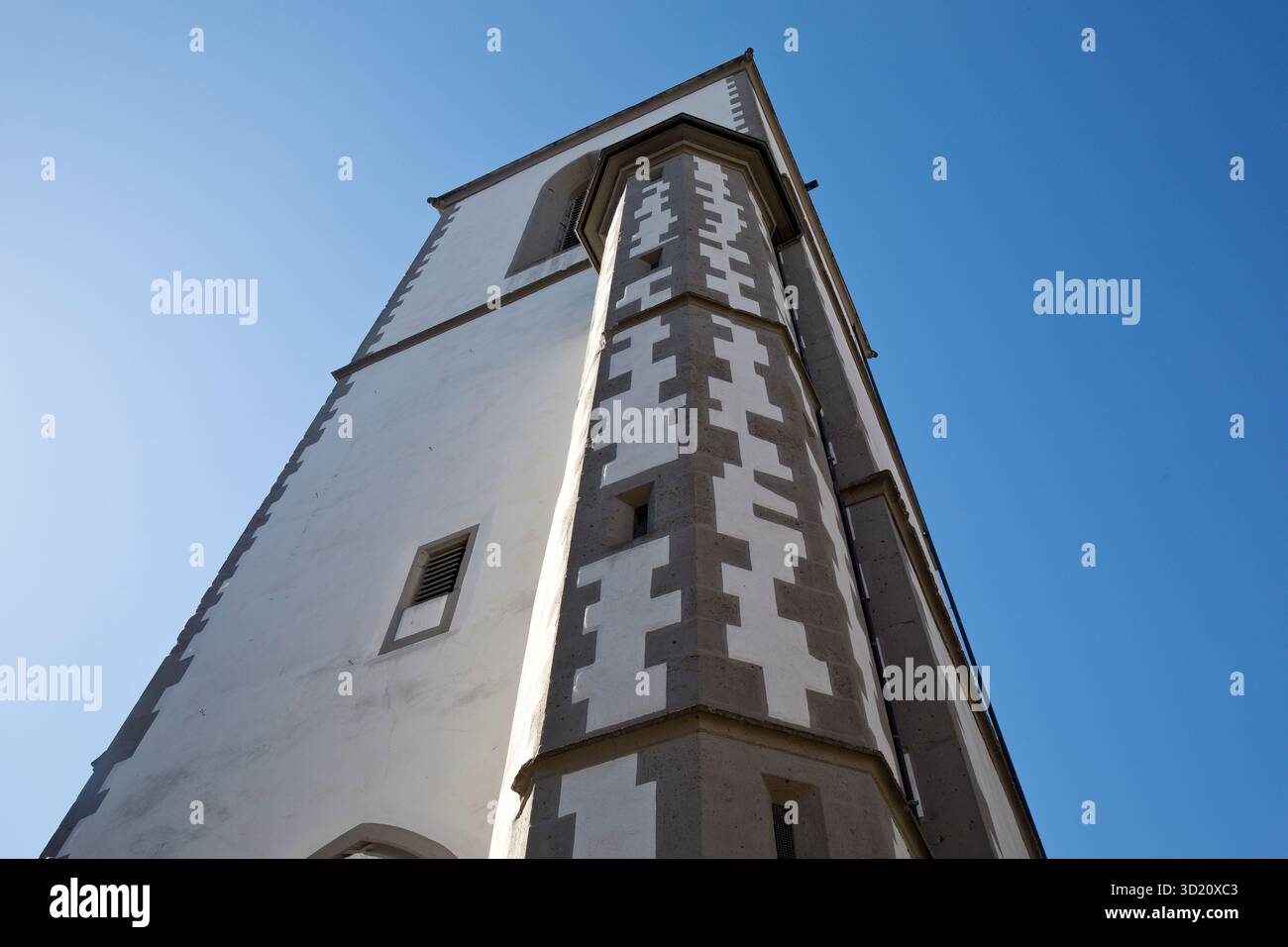 Torre della chiesa cittadina, ex chiesa di cui rimane solo il campanile dopo la seconda guerra mondiale, Giessen, Assia, Germania, Europa Foto Stock