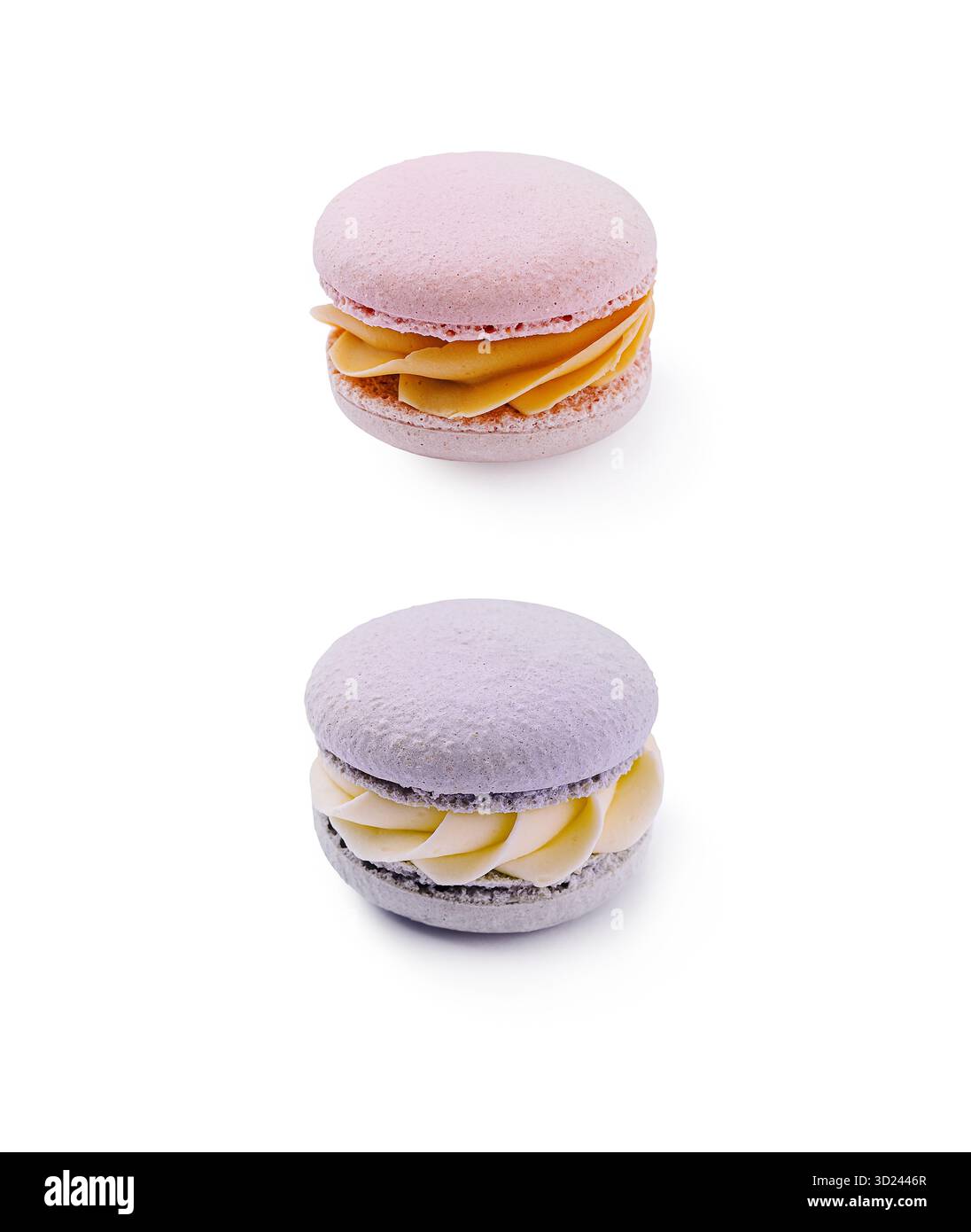 Macaron colorati su sfondo bianco con deliziosi dettagli di pasticceria Foto Stock