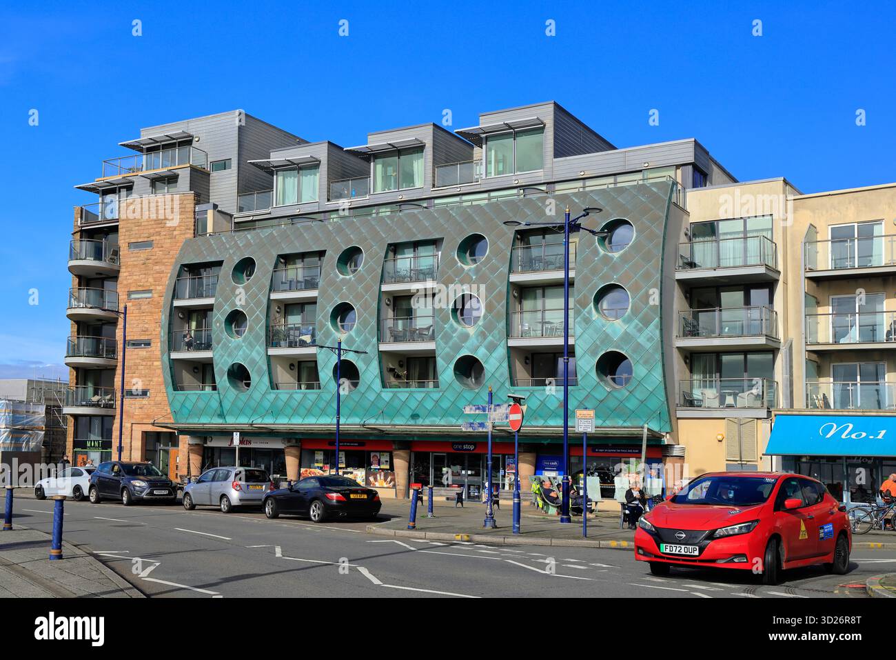 Appartamenti fronte mare Esplanade House, Porthcawl, Bridgend, Galles del Sud, Regno Unito. Presa ottobre 2025. Autunno Foto Stock