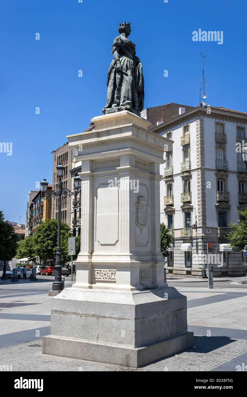 Madrid, Spagna - 10 luglio 2022: Monumento di Isabella II Foto Stock