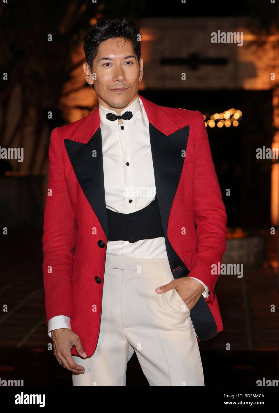 Los Angeles, Stati Uniti. 30 ottobre 2025. Carlos Eric Lopez partecipa al galà dia De Muertos 2025 presentato da Lexus, Tequila Don Julio, Nike, DNERO, Calamigos Ranch e Maremoto al Los Angeles'Angeles? River'Center' & Gardens a Los Angeles giovedì 30 ottobre 2025. Foto di Greg Grudt/UPI credito: UPI/Alamy Live News Foto Stock