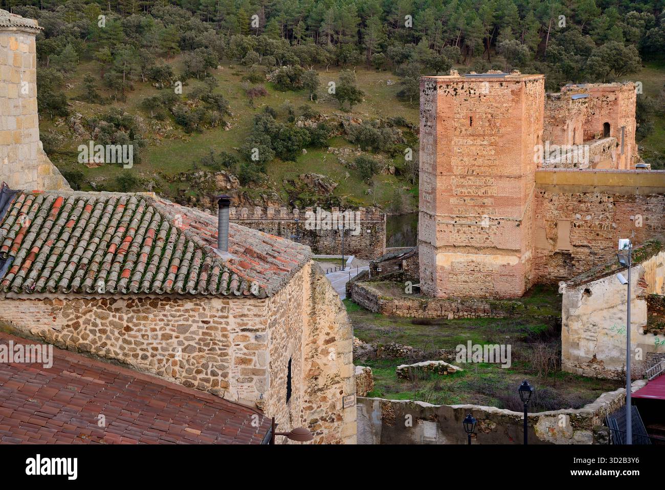 Città medievale. Buitrago de Lozoya, Madrid, Spagna Foto Stock