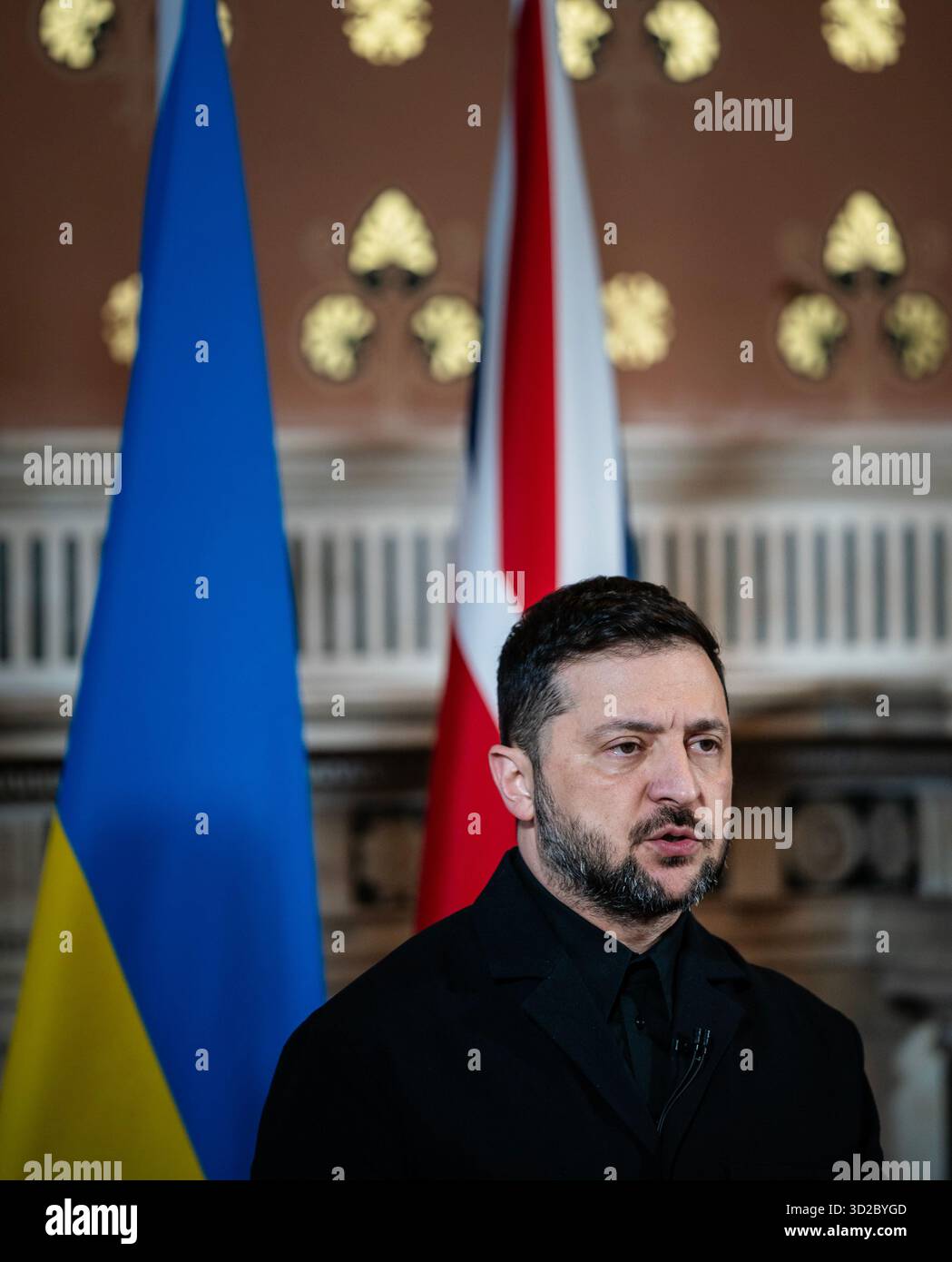Londra, Regno Unito, 24 ottobre 2025. Il presidente ucraino Volodymyr Zelenskyy durante una conferenza stampa dopo un incontro con la Coalizione dei volenterosi sulla situazione in Ucraina. Bart Maat/Alamy Live News netherlands Out - belgio Out Foto Stock