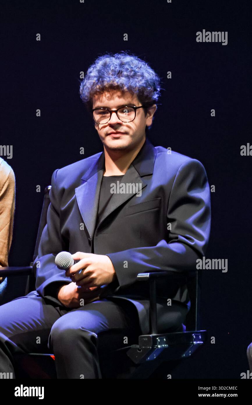 Lucca, Italia. 31 ottobre 2025. Lucca, la conferenza stampa di Netflix's Stranger Things 5 Global Events, One Last Adventure, durante Lucca Comics & Games. Nella foto: Gaten Matarazzo (nel ruolo di Dustin Henderson) credito: Agenzia fotografica indipendente/Alamy Live News Foto Stock