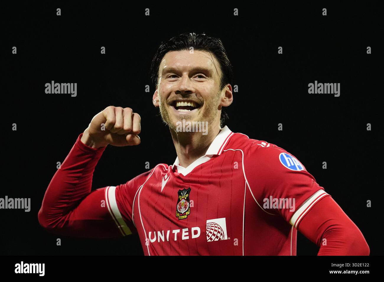 Foto del file datata 31-10-2025 dell'attaccante di Wrexham Kieffer Moore che ha ridotto la sua forma di punteggio per dormire abbastanza nonostante avesse un anno in casa. Data di pubblicazione: Sabato 1 novembre 2025. Foto Stock