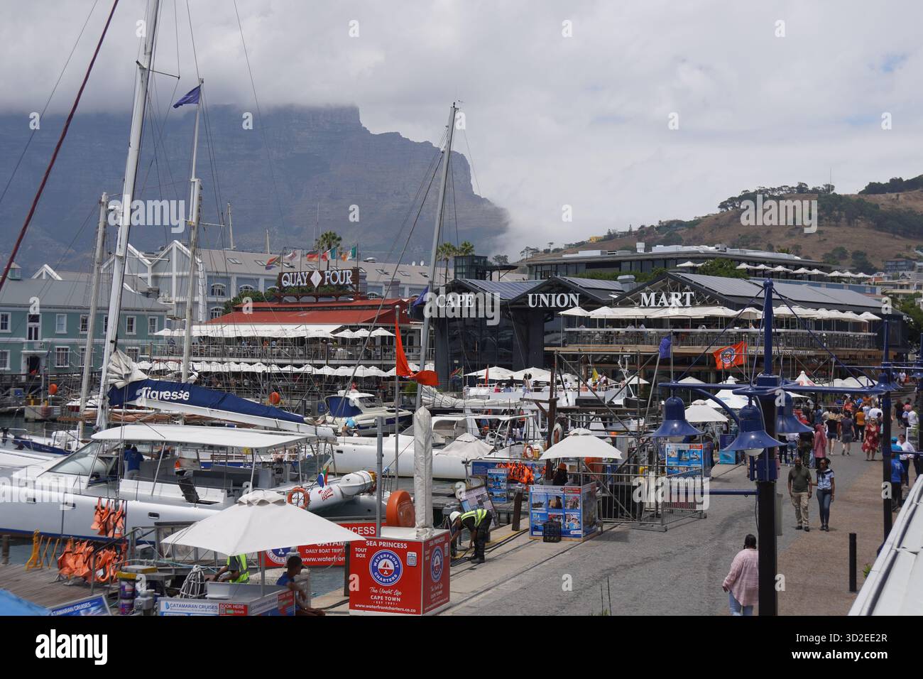 Il V&A Waterfront con Cape Union Mart, città del Capo, Sud Africa Foto Stock