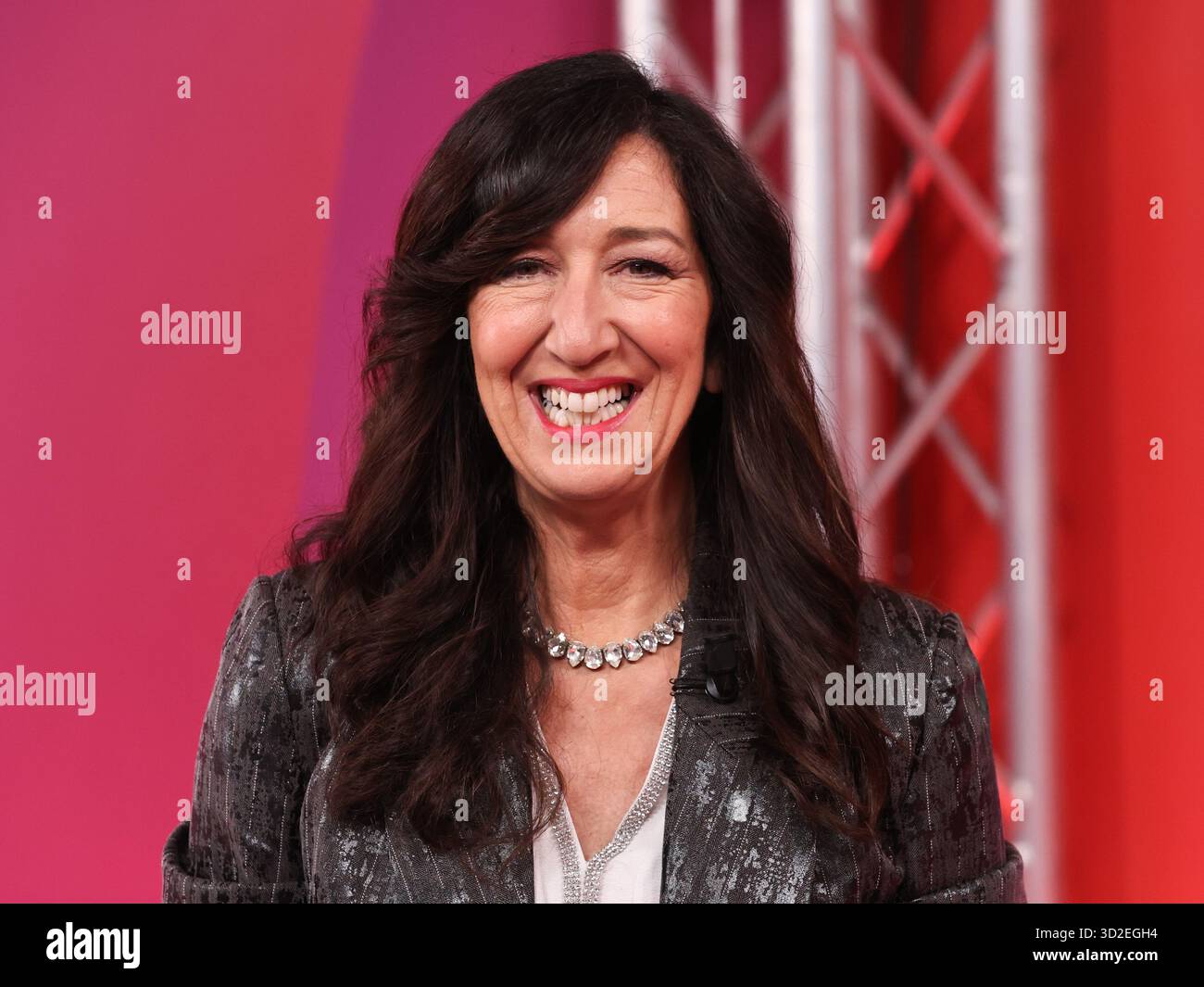 Roma, Italia. 31 ottobre 2025. Roma, studi Rai precedentemente conosciuti come Teulada, programma televisivo "la volta buona". Nella foto: Emanuela Aureli Credit: Independent Photo Agency/Alamy Live News Foto Stock