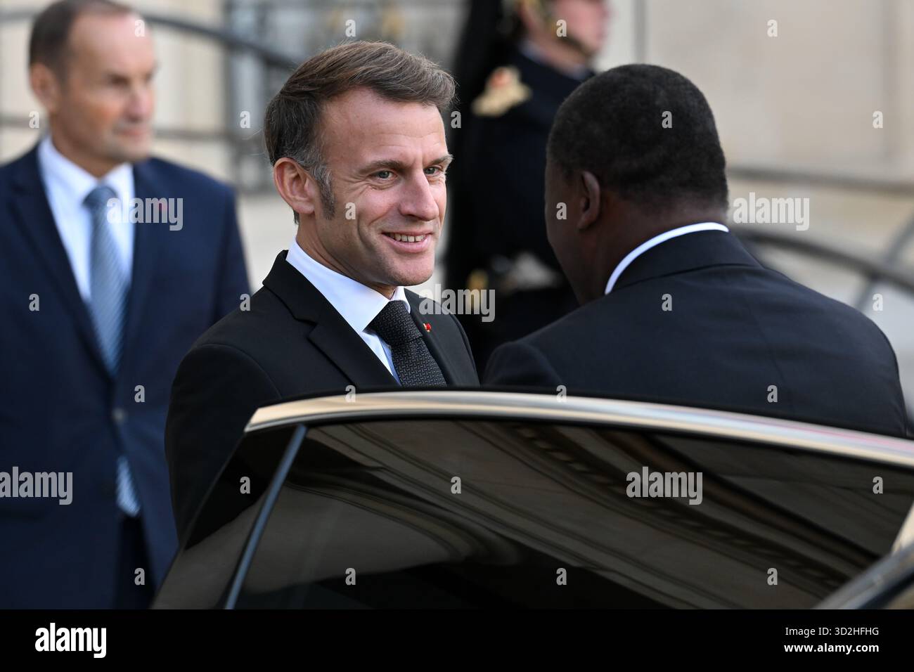 Parigi, Francia. 30 ottobre 2025. Intervista a Faure GNASSINGBE, Presidente del Consiglio della Repubblica togolese - Emmanuel Macron, il Presidente della Repubblica francese sta ospitando colloqui di alto livello e una conferenza presso il Palazzo Elysee per sostenere la pace e la prosperità nella regione dei grandi Laghi a Parigi, Francia, il 30 ottobre 2025. (Foto di Lionel Urman/Sipa USA) credito: SIPA USA/Alamy Live News Foto Stock