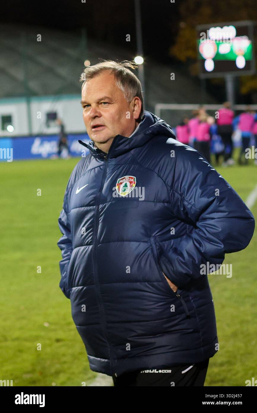 Niepolomice, Polonia. 29 ottobre 2025. Tomasz Tulacz di Puszcza Niepolomice visto durante la STS Polish Cup 2025/2026 partita di calcio tra Puszcza Niepolomice e Lechia Gdansk allo stadio Puszcza (Niepolomice). Punteggio finale Puszcza Niepolomice 1 : 1 Lechia Danzica. Credito: SOPA Images Limited/Alamy Live News Foto Stock