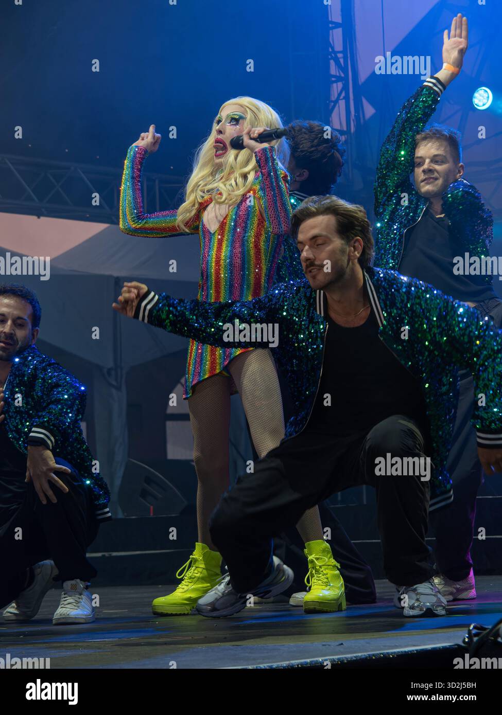Raimbow Dra all'evento Drag Superstars tenutosi durante il Montreal Pride Festival. Montreal, Quebec, Canada Foto Stock